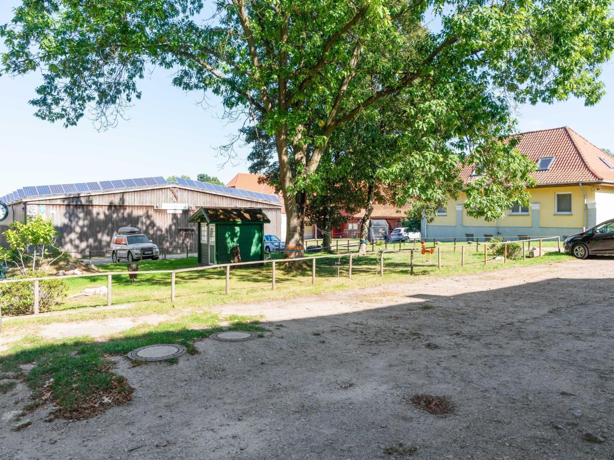 Holiday Home On A Horse Farm In The L Neburg Heath Eschede Esterno foto